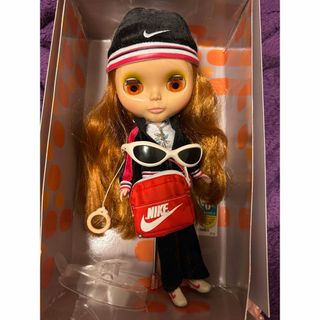 Takara Tomy - 限定品 NIKE ナイキ コートニーテズバイナイキ ネオブライス  ブライス