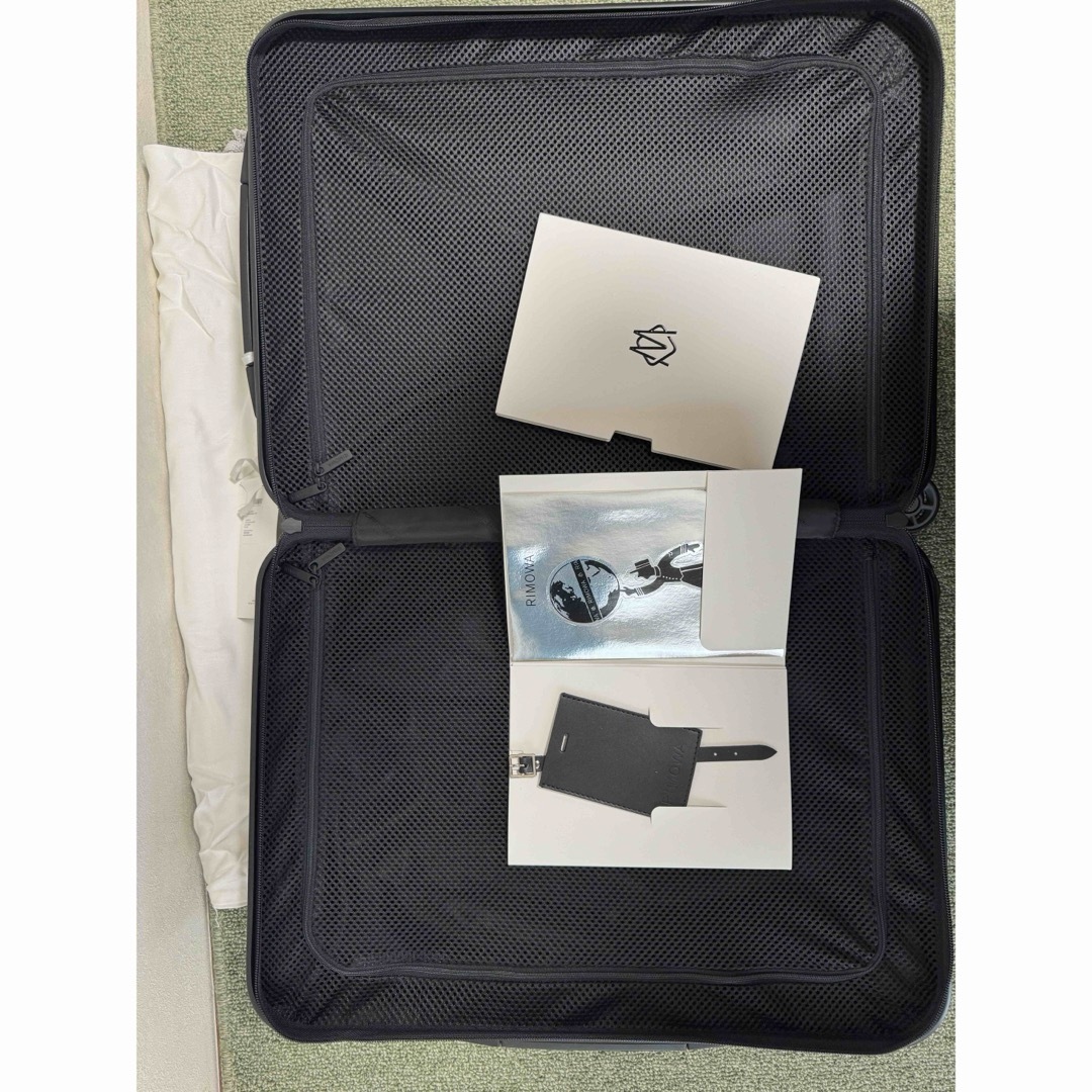 RIMOWA - ポルシェ スーツケース リモワ RIMOWA キャリーケース RIMOWA - ポルシェ スーツケース リモワ RIMOWA キャリーケース