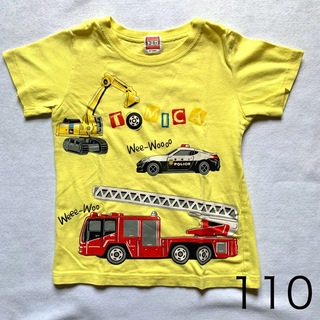トミカシリーズ - 【車好きのお子様に】トミカ　Tシャツ　110 黄　ショベルカー　消防車　パトカー