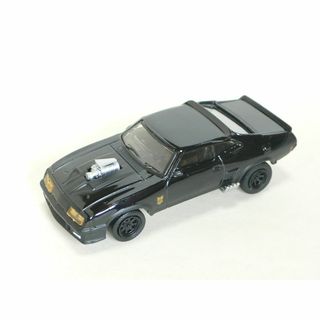 1/64 マッドマックス V8 インターセプター フォード ファルコン　XB(ミニカー)