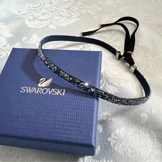 スワロフスキー(SWAROVSKI)のスワロフスキー　ネックレス　ブルーチョーカー(ネックレス)