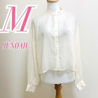 ジュノア(JUNOAH)のジュノア　ブラウス　M　ホワイト　シアー　きれいめ　ポリ100%(シャツ/ブラウス(長袖/七分))