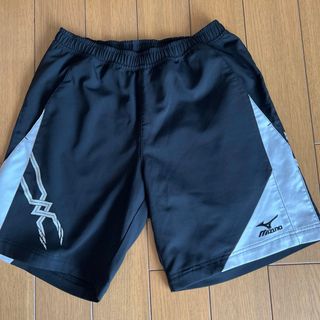 ミズノ(MIZUNO)のミズノMIZUNO黒ハーフパンツ短パン中古美品(バドミントン)