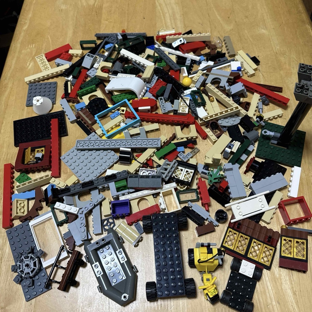 レゴ(lego)688g!まとめ売り 0.68kg 基本ブロック大量 中古 | フリマアプリ ラクマ レゴ(lego)688g!まとめ売り 0.68kg 基本ブロック大量 中古 | フリマアプリ ラクマ