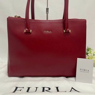 Furla - 【極美品】フルラ ロータス トートバッグ レザー 肩掛け 赤 大容量 A4可