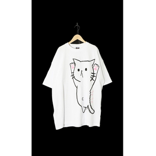 スカラー(ScoLar)のScoLar Parity 注射嫌いなネコとクマ先生のプリントTシャツ(Tシャツ(半袖/袖なし))