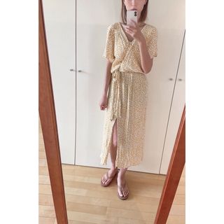 ghanda clothing  花柄　ワンピース　ロンハーマン