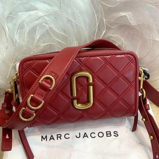 MARC JACOBS - ☆超美品☆MARC JACOBS ザ・キルテッド ソフトショット 21 レッド