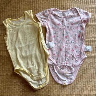 ユニクロ(UNIQLO)のボディスーツ80㎝２枚組♡ユニクロ(ロンパース)