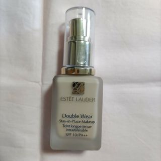 エスティローダー(Estee Lauder)のエスティーローダー　ダブルウェア　アイボリーヌード(ファンデーション)