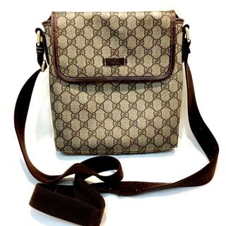 グッチ(Gucci)のGUCCI グッチ GG柄斜め掛けショルダー バッグ 223666 204990 GG柄PVC ボディバッグ　ブラウン【【中古】KB-8502(ショルダーバッグ)