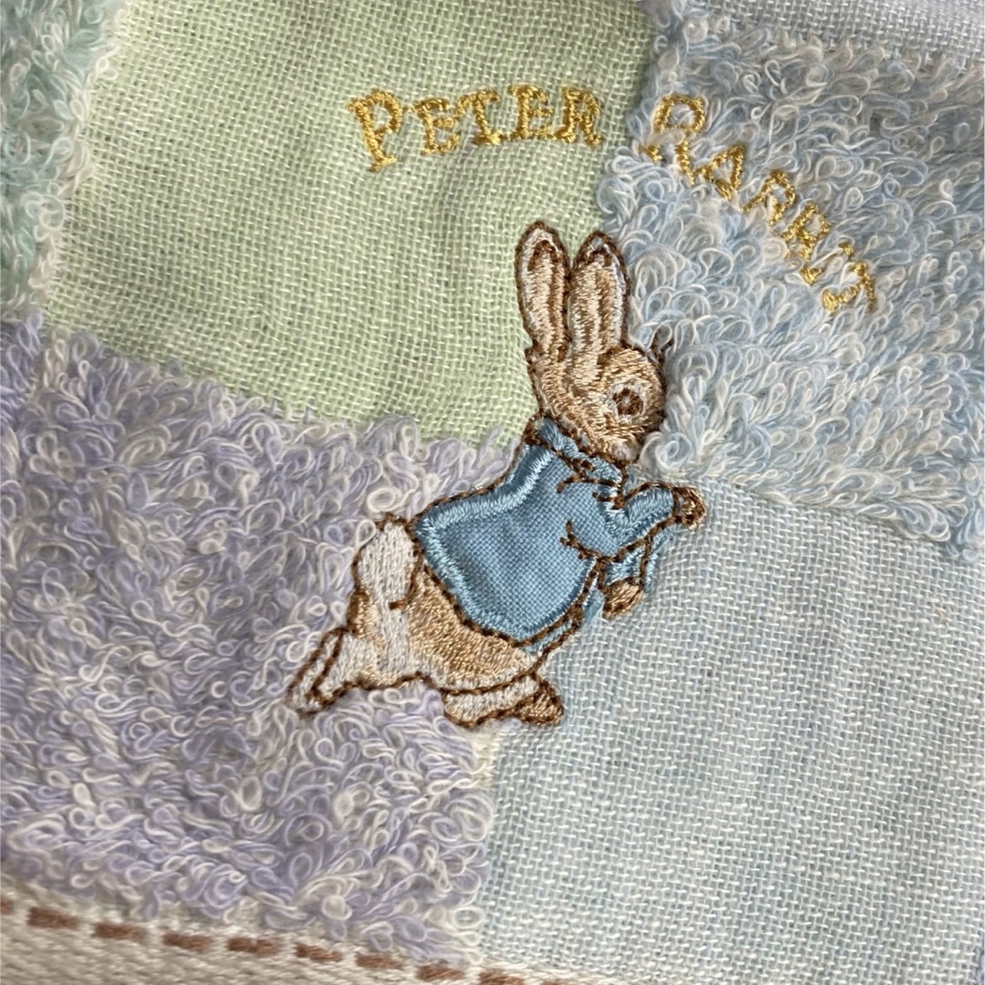 PETER RABBIT(TM) - ピーターラビット タオルハンカチ PETER RABBIT(TM) - ピーターラビット タオルハンカチ
