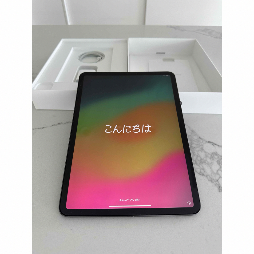 iPad Pro 第4 256GB Wi-Fi 荒れ狂う Airpods Pro第2世代付 iPad Pro 第4 256GB Wi-Fi 荒れ狂う Airpods Pro第2世代付