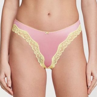 ヴィクトリアズシークレット(Victoria's Secret)の新品　 スクープ ソングショーツ(ショーツ)