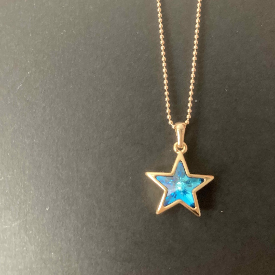 SWAROVSKI - スワロフスキー 星のネックレス☆ クリスタル SWAROVSKI - スワロフスキー 星のネックレス☆ クリスタル