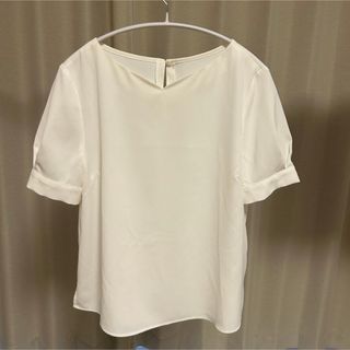 NATURAL BEAUTY BASIC - 【美品】ナチュラルビューティーベーシック　ハートネックブラウス