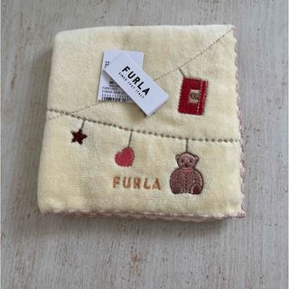 FURLA タオルハンカチ