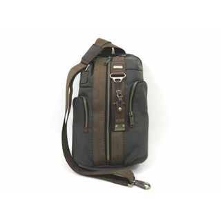 トゥミ(TUMI)の【新着】トゥミ 022318ATH2 キャンバス グレー系 アルファブラボー モントレースリング ボディバッグ 【池袋店】【中古】(ウエストポーチ)