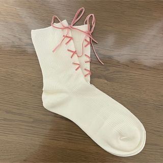 チュチュアンナ(tutuanna)の靴下 ソックス リボン ピンク色 オフホワイト 白色 レディース チュチュアンナ(ソックス)