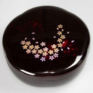 紀州塗り 梅型菓子器・茶托揃え 菓子器 菓子鉢 蓋付き 別甲 彩桜 お菓子入れ(食器)