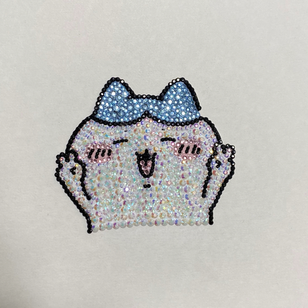 ちいかわ(チイカワ)のちいかわハチワレ うちわデコ エンタメ/ホビーのおもちゃ/ぬいぐるみ(キャラクターグッズ)の商品写真