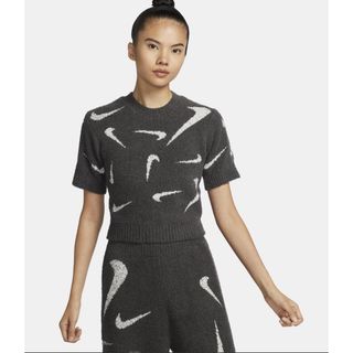 ナイキ(NIKE)のNIKE クロップド ニット(ニット/セーター)