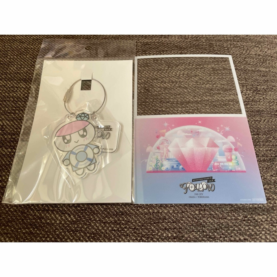 SEVENTEEN(セブンティーン)のボンボンイ アクリルキーホルダー 横浜 SEVENTEEN セブンティーン エンタメ/ホビーのタレントグッズ(アイドルグッズ)の商品写真