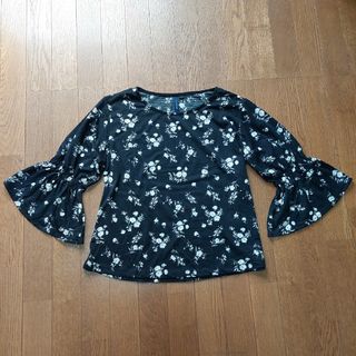 シマムラ(しまむら)のしまむら　花柄カットソー(カットソー(長袖/七分))