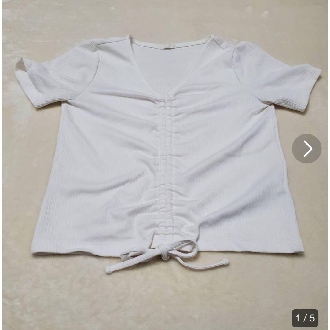 GU(ジーユー)のGU Vネックトップス レディースのトップス(Tシャツ(半袖/袖なし))の商品写真