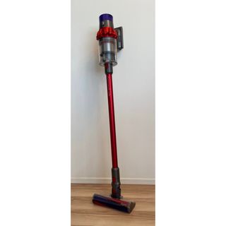 ダイソン(Dyson)のdyson cyclone v10 fluffy+ ダイソン 掃除機(掃除機)