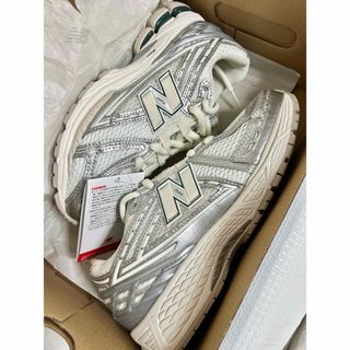 ニューバランス(New Balance)のNB直営店【24cm】New Balance 90/60 White 新品(スニーカー)