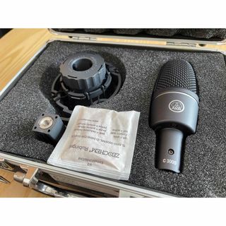 AKG(マイク)のフリマアイテム一覧 AKG(マイク)のフリマアイテム一覧
