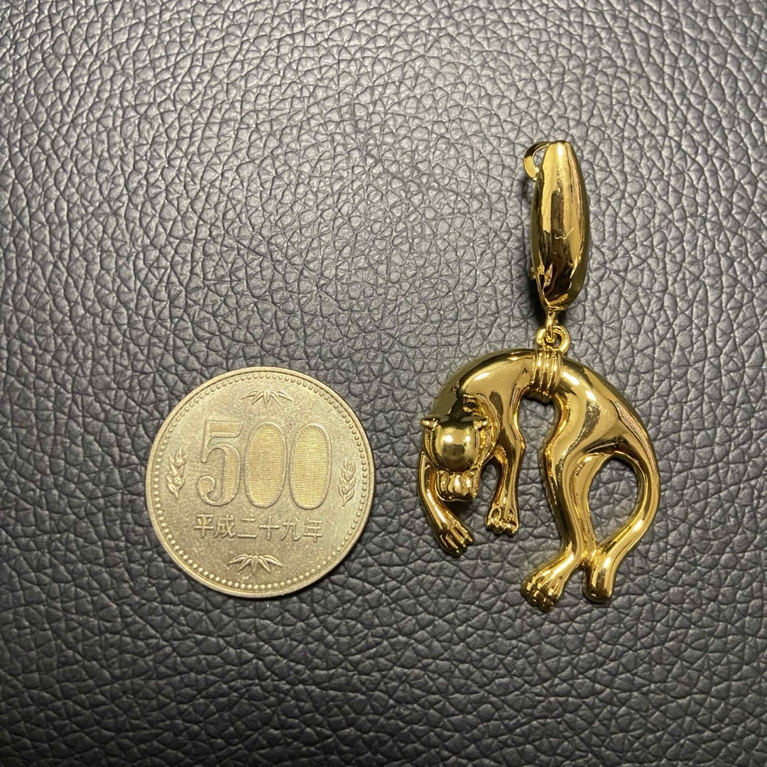 18k gp パンサー ピアス ゴールド アバランチの通販 by Buddha 18k gp パンサー ピアス ゴールド アバランチの通販 by Buddha