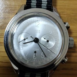 VAGUE WATCH CO. - everyone Time Traveler by VAGUE WATCH COの VAGUE WATCH CO. - everyone Time Traveler by VAGUE WATCH COの