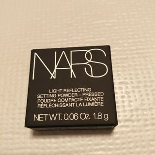 ナーズ(NARS)のナーズ NARSライトリフレクティングセッティングパウダー プレスト Ｎ(フェイスパウダー)