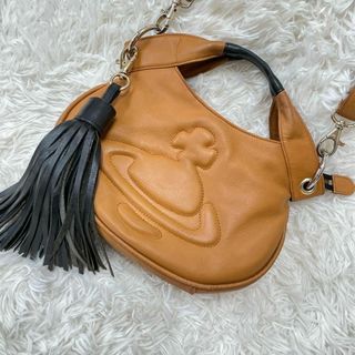 ヴィヴィアンウエストウッド(Vivienne Westwood)のヴィヴィアンウエストウッド　ハンドバッグ　ショルダーバッグ　ホーボー　タッセル(ハンドバッグ)