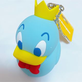 ディズニー(Disney)の【新品】ドナルド ⭐️ バッグチャームケース付き(キャラクターグッズ)