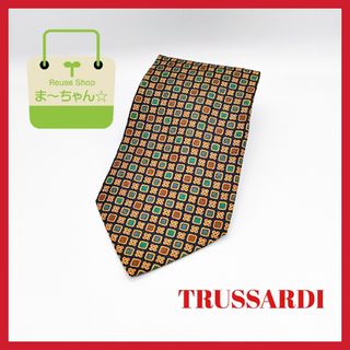 トラサルディ(Trussardi)の【美品!!】トラサルディ　ネクタイ　総柄　紺×黄色系★ラスト１点★(ネクタイ)