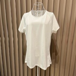 Tシャツ（GU）(Tシャツ/カットソー(半袖/袖なし))