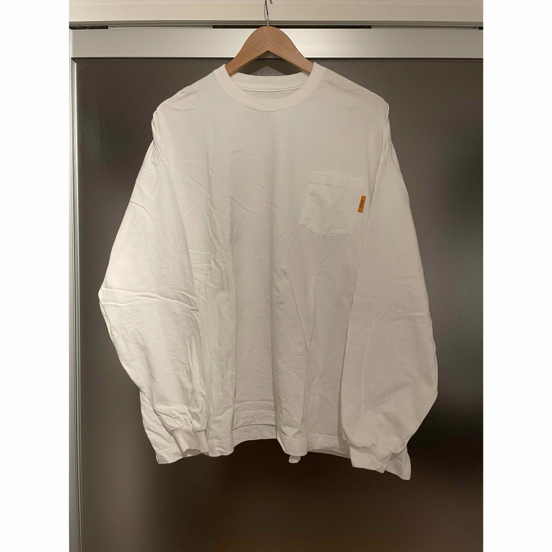 SEE SEE x URBS SUPER BIG FLAT LS PK TEE SEE SEE x URBS SUPER BIG FLAT LS PK TEE