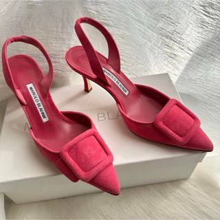 マノロブラニク(MANOLO BLAHNIK)の新品36マノロブラニクピンクスエードパンプスサンダルみ(ハイヒール/パンプス)