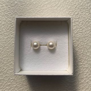 パールピアス