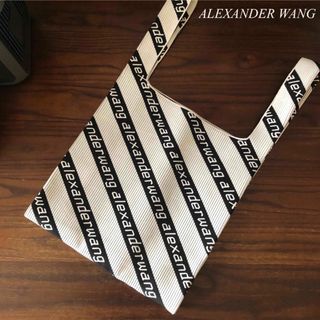 アレキサンダーワン(Alexander Wang)のALEXANDER WANG ニットショップバッグ(トートバッグ)