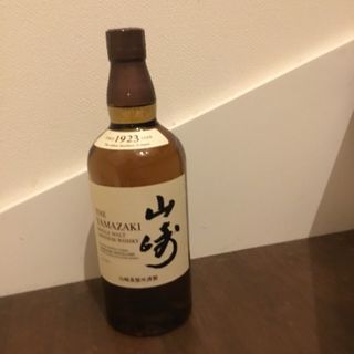 サントリー(サントリー)の♡サントリー山﨑700ml1本です♡(ウイスキー)