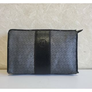 フェンディ(FENDI)の◆FENDI フェンディ◆ズッキーノ クラッチバッグ ポーチ(クラッチバッグ)