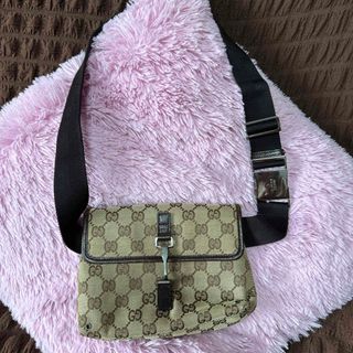 グッチ(Gucci)のGUCCI(ショルダーバッグ)