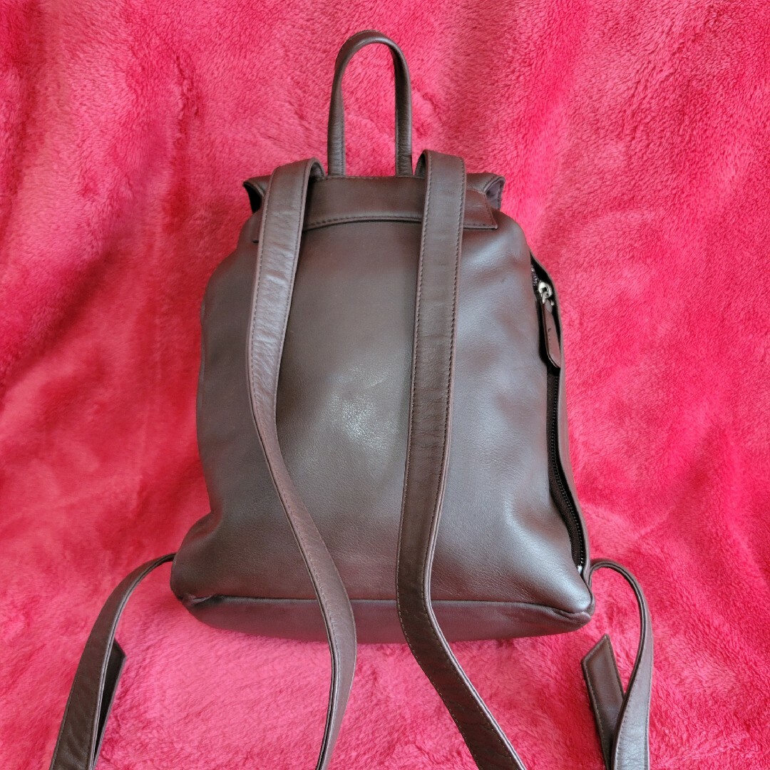 agnes b. - 【美品】アニエスベーボヤージュ レザー 巾着 型押し agnes b. - 【美品】アニエスベーボヤージュ レザー 巾着 型押し