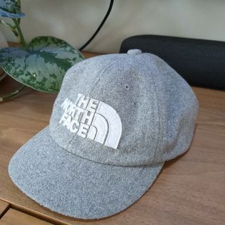 ザノースフェイス(THE NORTH FACE)のノースフェイス　キッズ　キャップ　短つば　グレー(帽子)