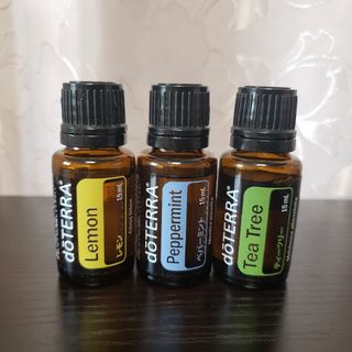 ドテラ(doTERRA)の【新品未開封】ドテラ　レモン　ペパーミント　ティーツリー　15ml　3本セット(エッセンシャルオイル（精油）)