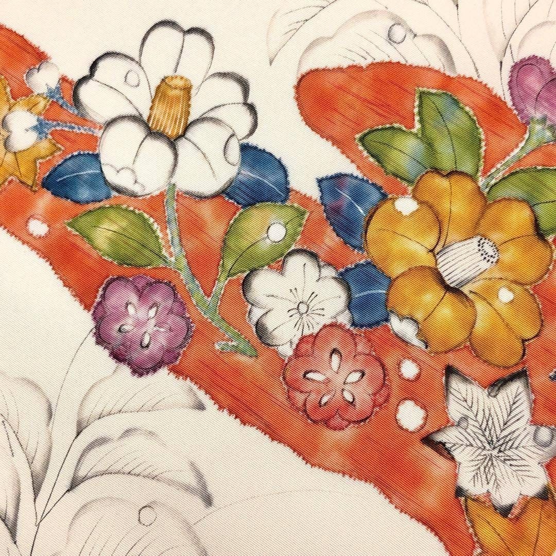 名古屋帯 作家物 塩瀬 手描き 彩り豊かな花模様 乳白色 O-3558 レディースの水着/浴衣(着物)の商品写真